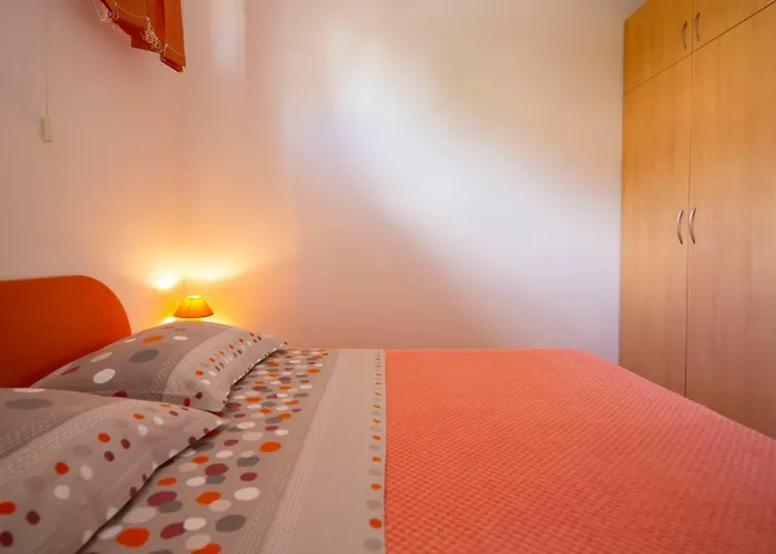 Vila Niko Апартаменти Макарська