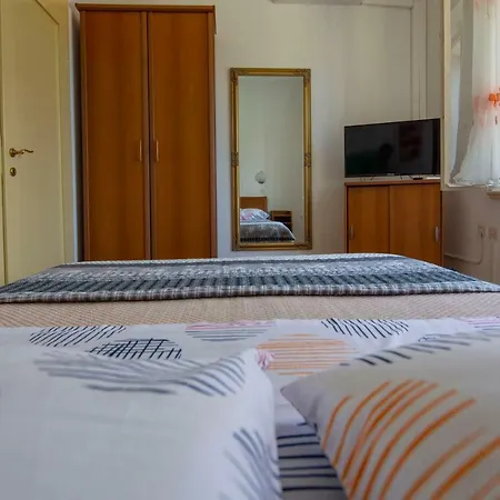 Апартаменти Vila Niko *