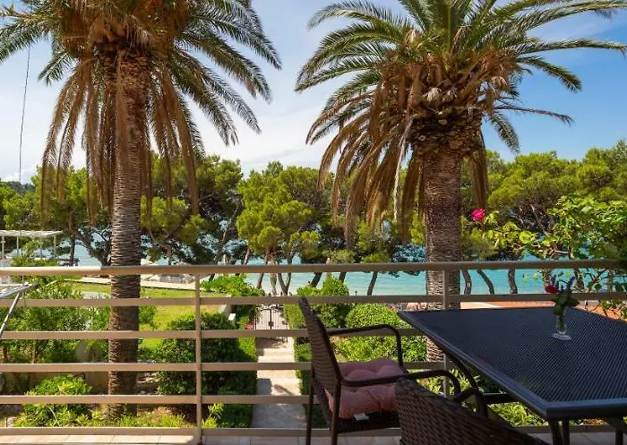 Vila Niko * Makarska